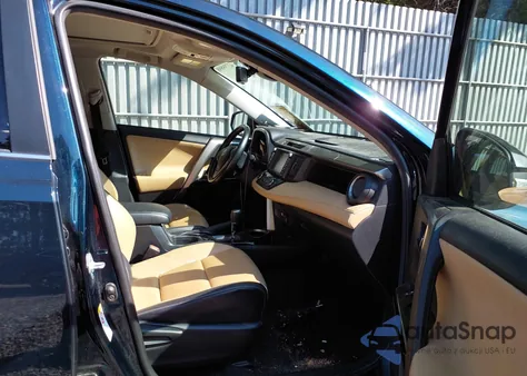 2017 Toyota Rav4 Hybrid Limited z USA, uszkodzony, nr VIN JTMDJREVXHD132498